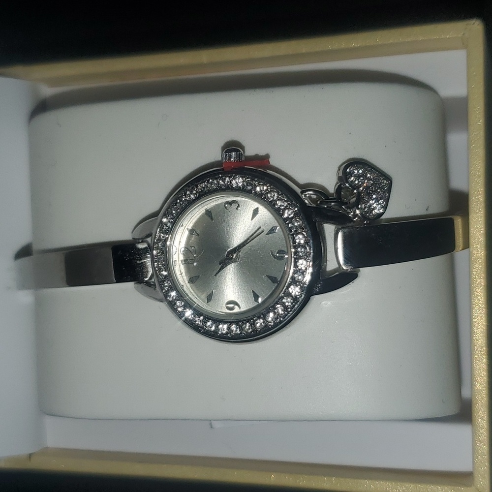Charter Club Watch Macy's Women's Heart Charm  Silver Bracelet Watch Gift Box